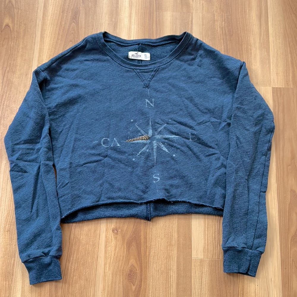 Cropped sweatshirt